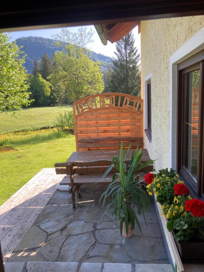 Fewo Reinhard Apartamento Faistenau Exterior foto